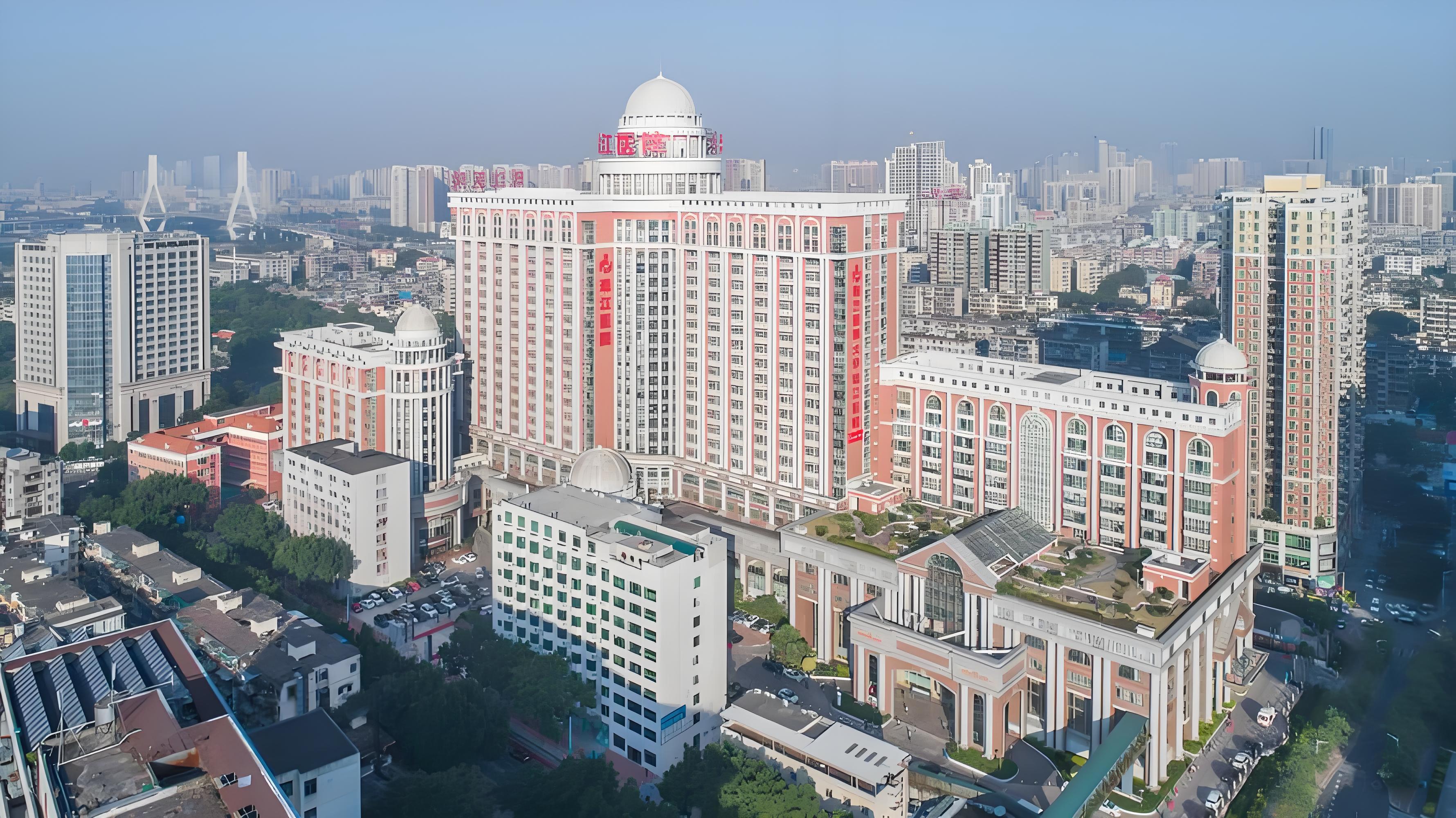 Hospital Introduction & Medical Care Guide 1 Building